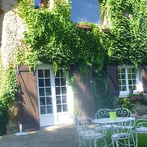 https://la-rolandiere.hotels-rhonealpes.com