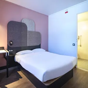 Avignon Hotel